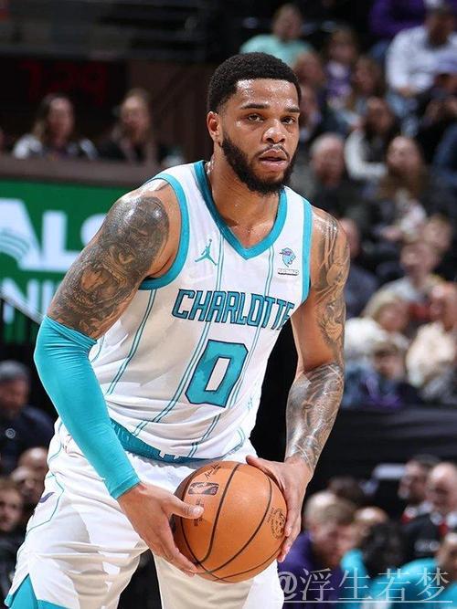 布里奇斯全面表现助黄蜂主场险胜爵士 布里奇斯全面表现助黄蜂主场险胜爵士