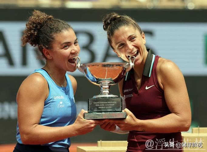 埃拉尼与保利尼首次问鼎法网女双桂冠 埃拉尼与保利尼首次问鼎法网女双桂冠