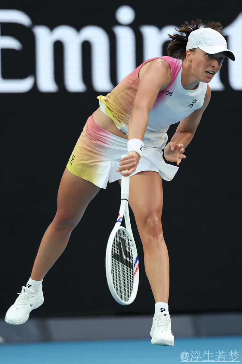 斯维亚特克送蛋过关 挺进八强