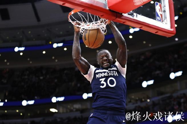 兰德尔表现抢眼:场均22分7板6助,真实命中率破60% 兰德尔表现抢眼:场均22分7板6助,真实命中率破60%